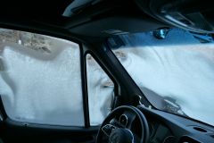 Eis am Fenster